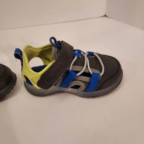 Carter's Baby Boy Blue, Green and Gray Ocean Lighted Sandals in Size 5 - Picture 2 of 12